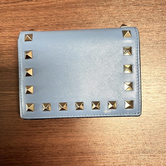 Valentino Garavani Rockstud Compact Wallet - Picture 3 of 16